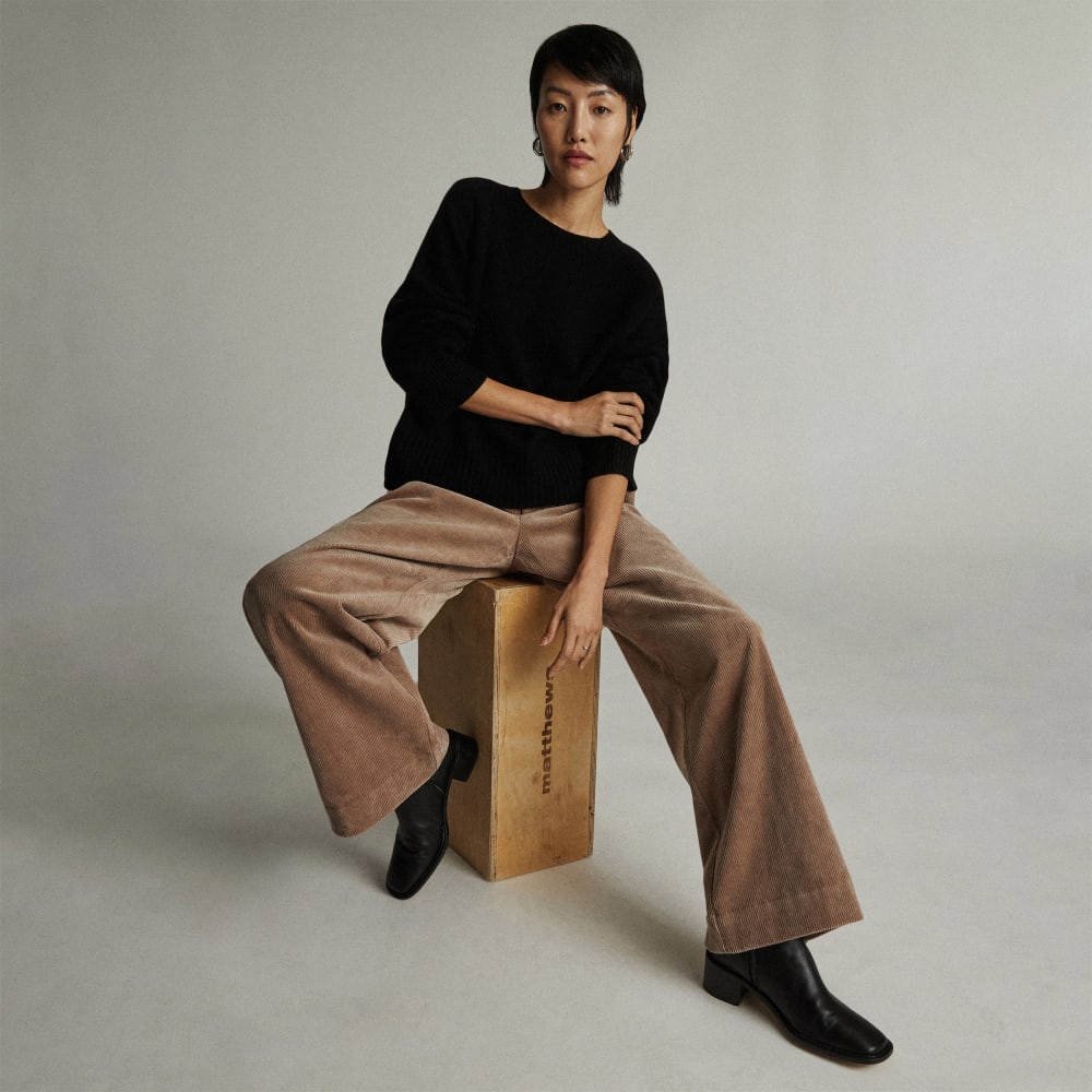 The Cashmere Boxy Crew | Black