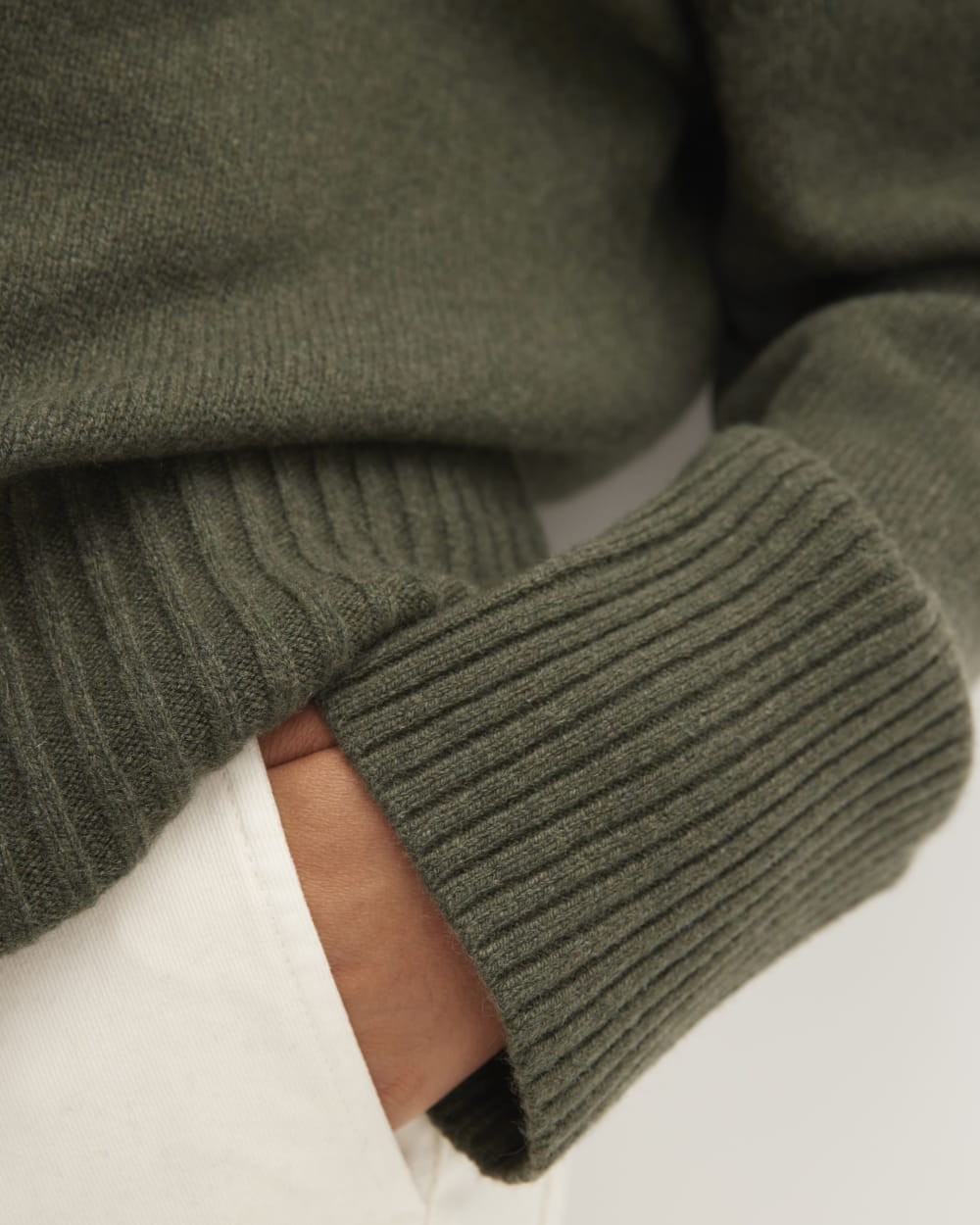 The Cashmere Oversized Turtleneck | Kambaba