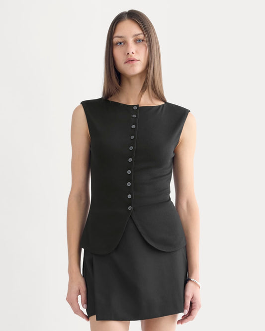 Sleeveless Button-Up in Butterluxe | Black