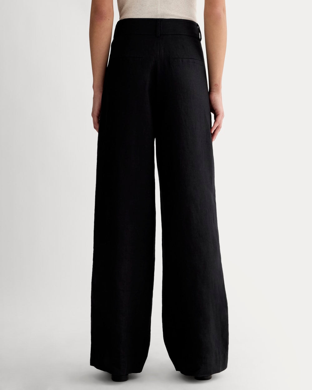 The Linen Way-High® Drape Pant  | Black