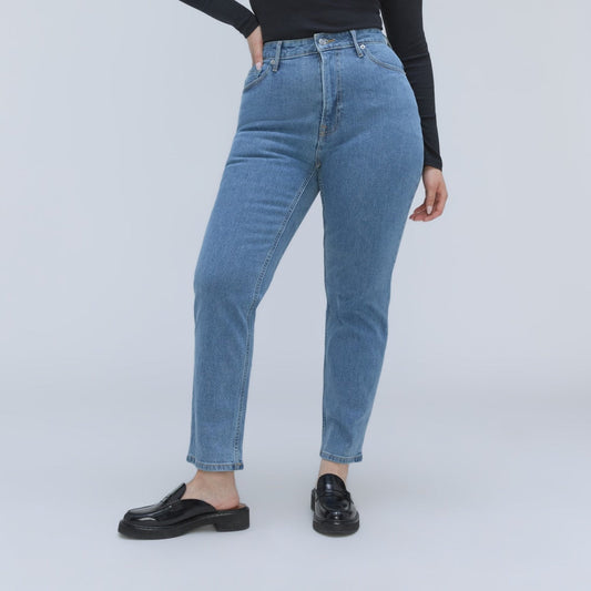 The Cheeky Hourglass Jean | Stone-Washed Sky | 26.5 Inseam